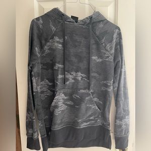 CAMO HOODIE